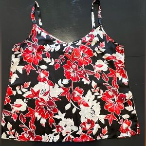 WHITE HOUSE BLACK MARKET TANK